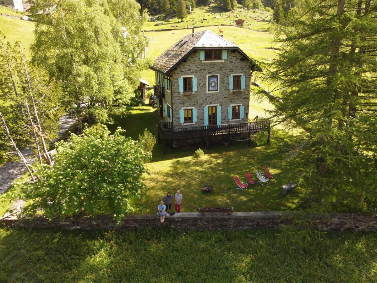 Il Cortese Chiareggio Exteriör bild